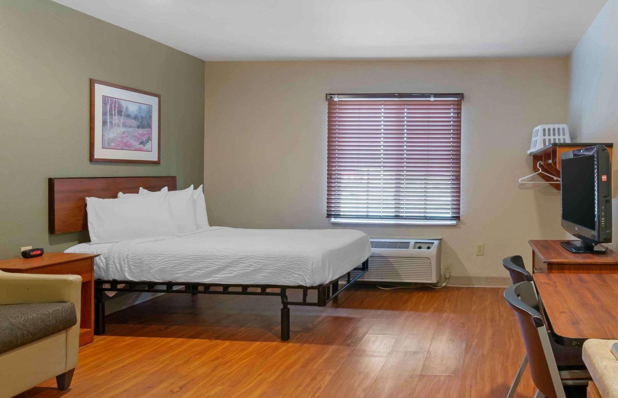 Extended Stay America Select Suites - Kansas City - South - I-49 Exteriör bild