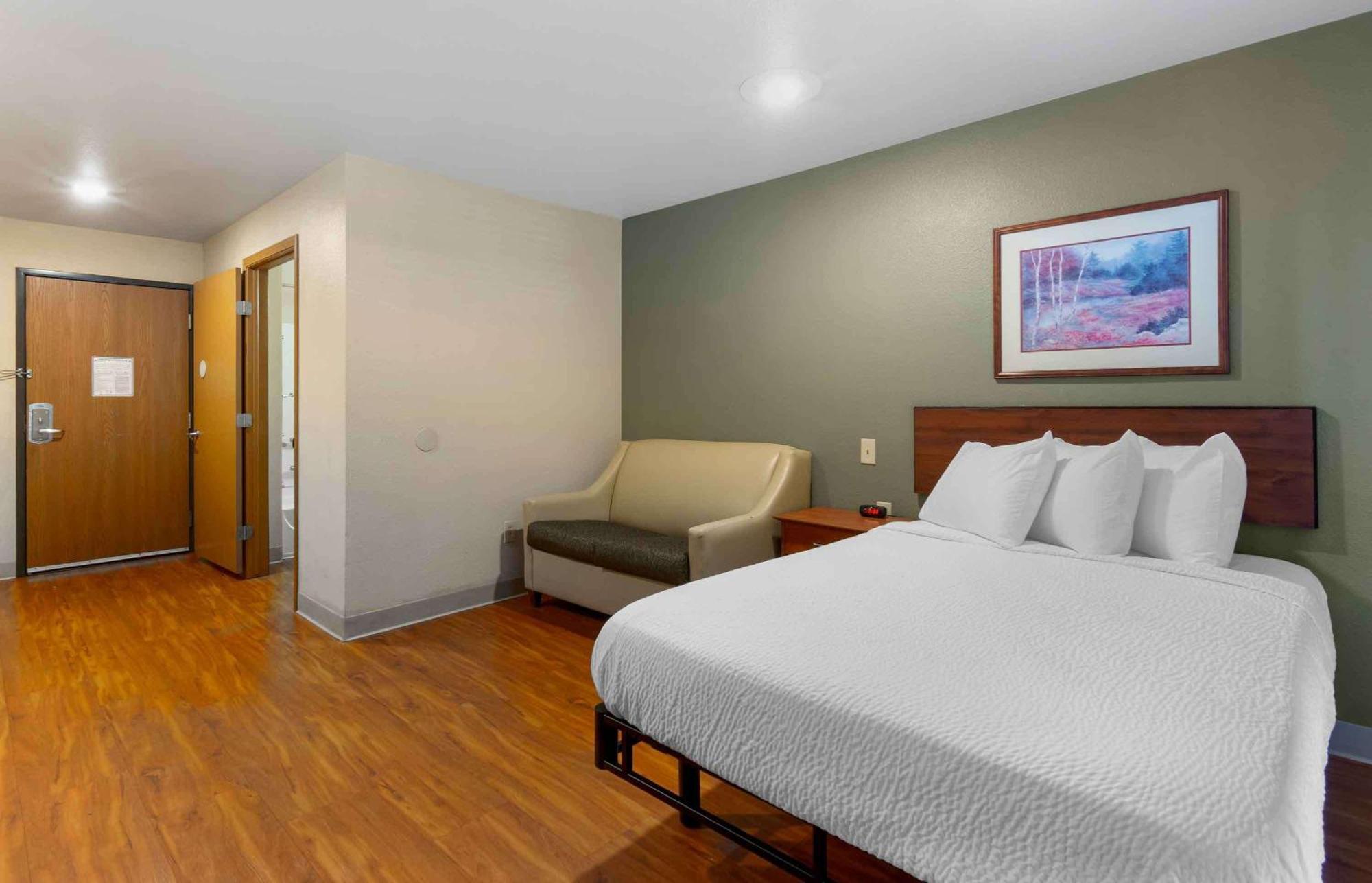 Extended Stay America Select Suites - Kansas City - South - I-49 Exteriör bild